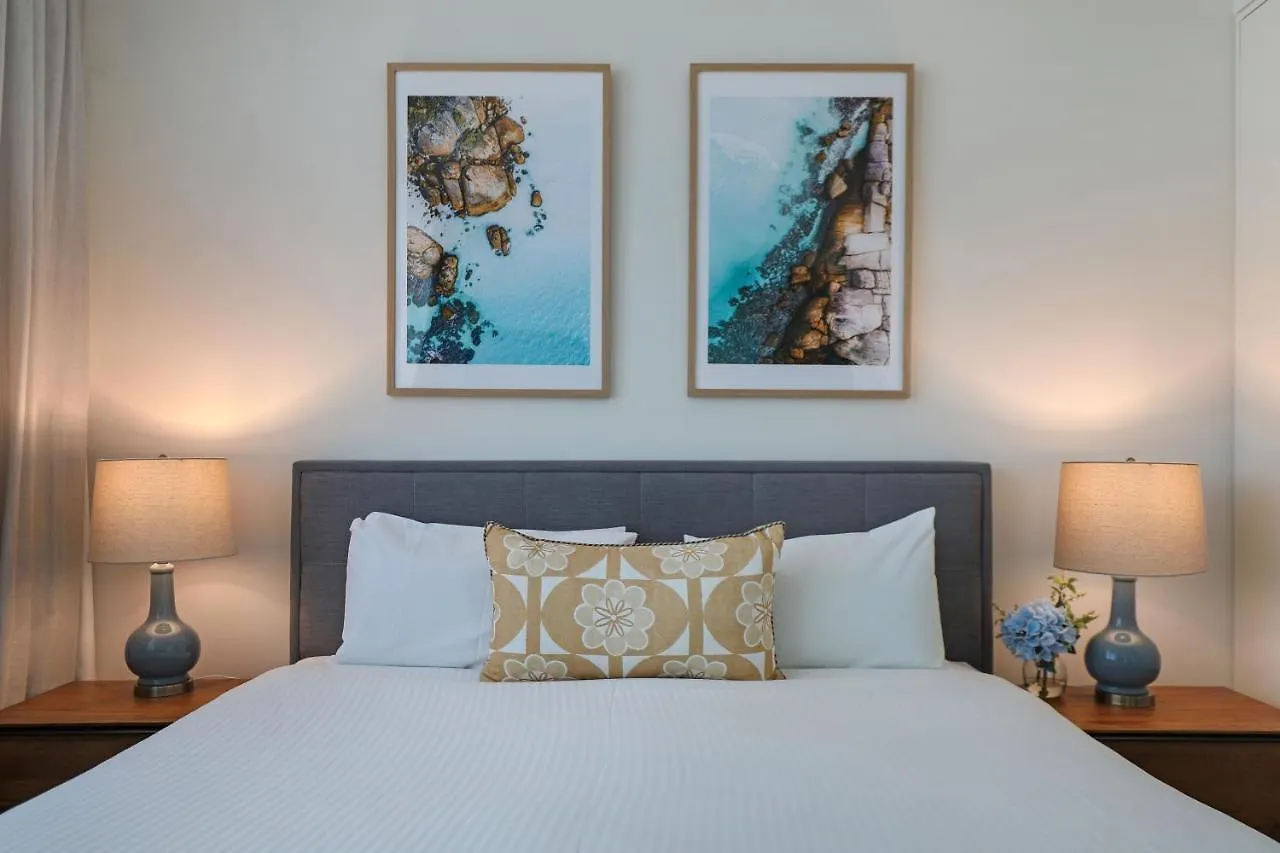 Element On Coolum Beachfront Sunshine Coast 4*,  Australien