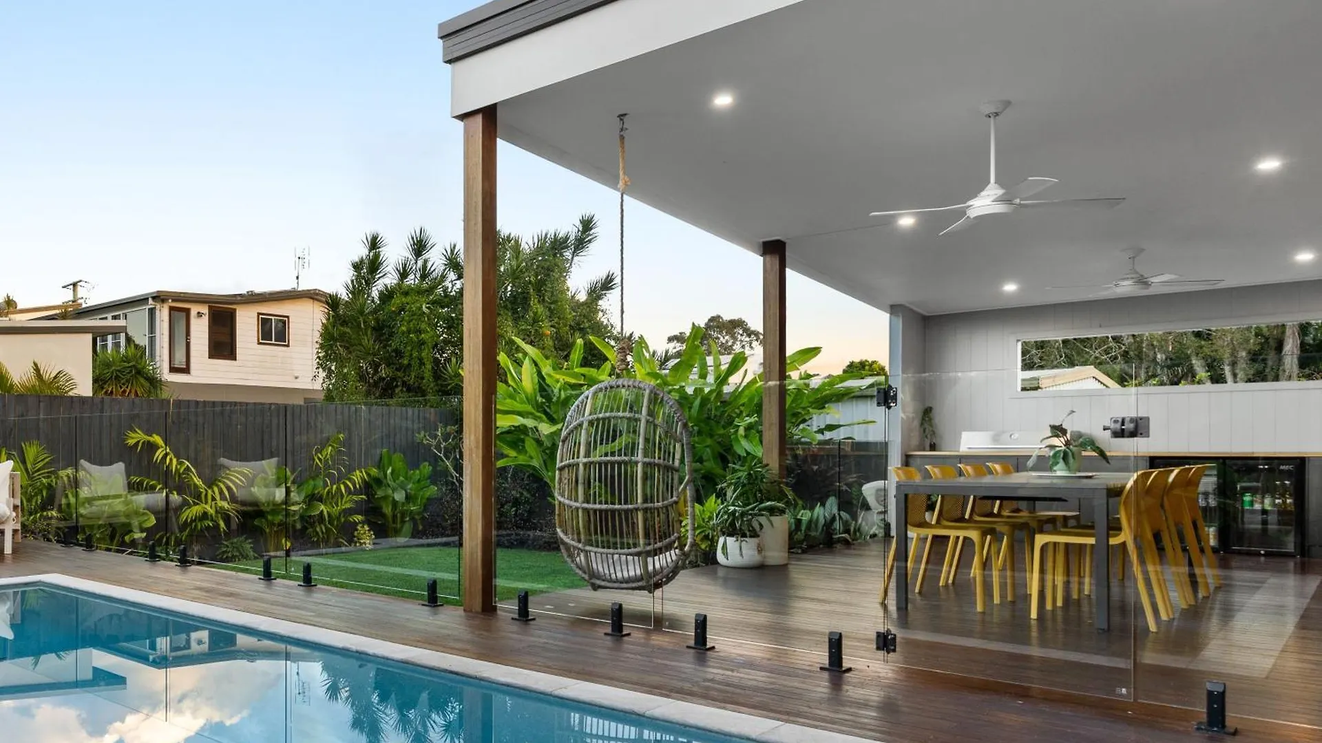 Element On Coolum Beachfront Sunshine Coast Aparthotel